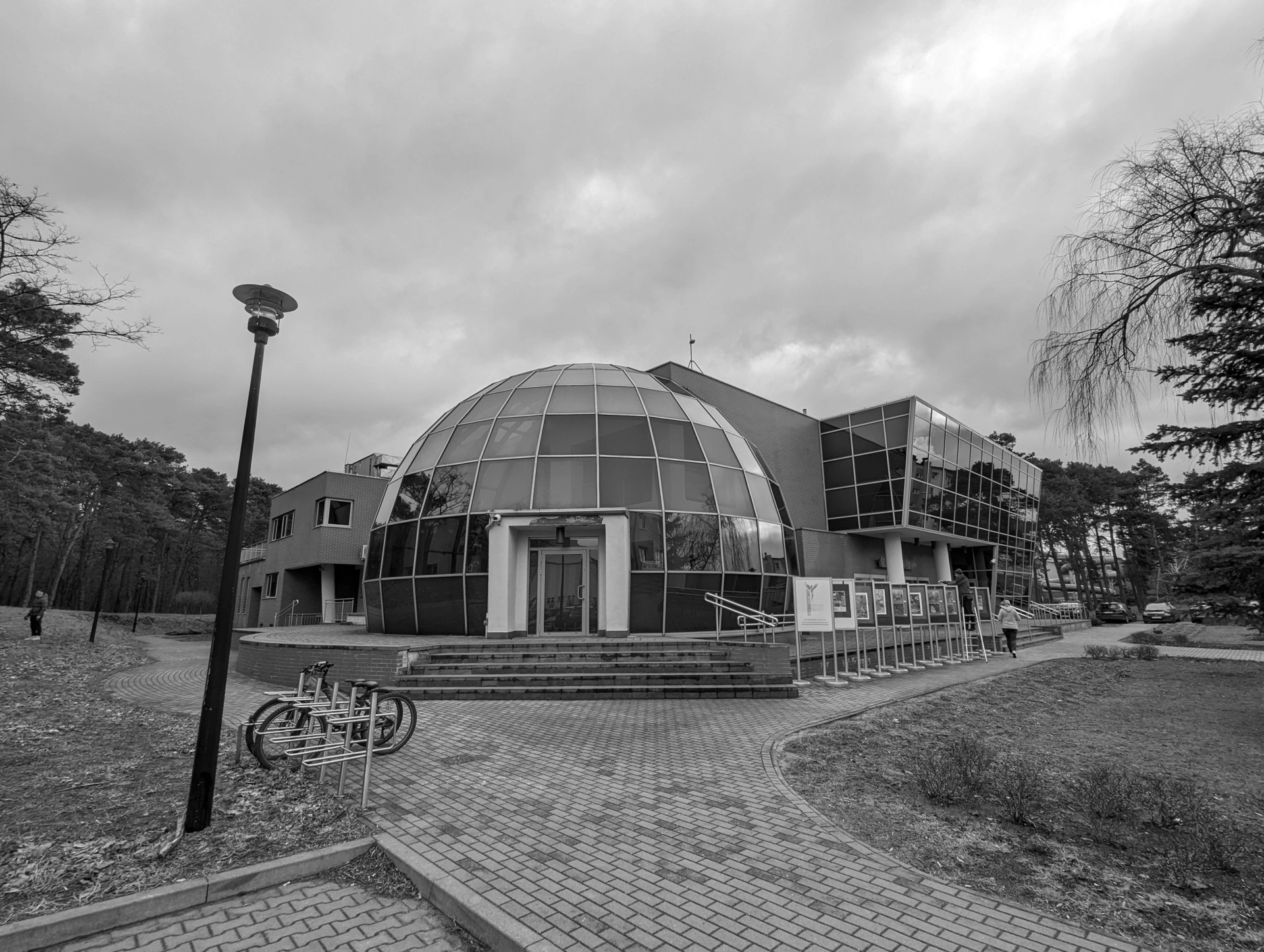 Marssel — budynek użyteczności publicznej, realizacja 4